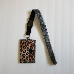 $20 New VS PINK Leopard Velcro ID Holder